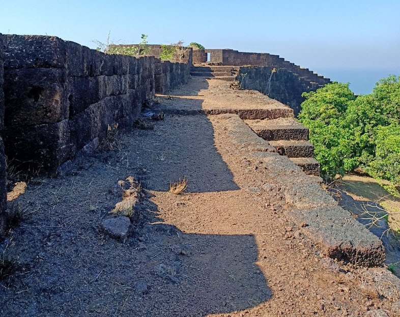 Anjanvel Fort, Ratnagiri, Maharashtra - Vushii.com Anjanvel Fort, Ratnagiri, Maharashtra - Vushii.com